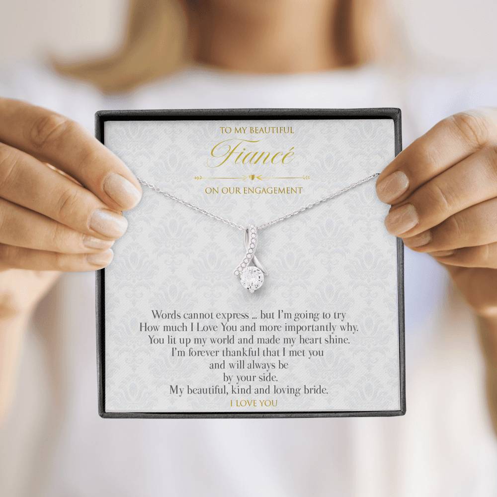 Gift message pendant to Fiance