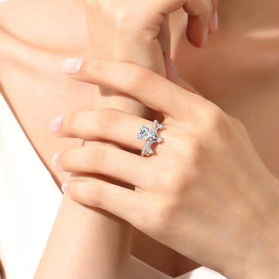 Madame Moissanite ring