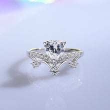 Load image into Gallery viewer, Madame Moissanite ring
