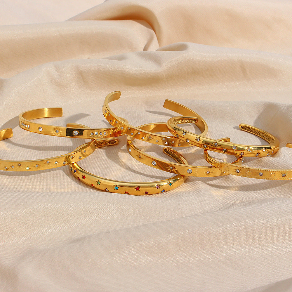 SELENA Gold Bangle