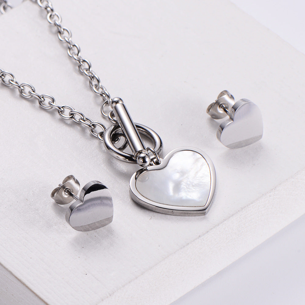 Ella Heart and Stud Earrings set