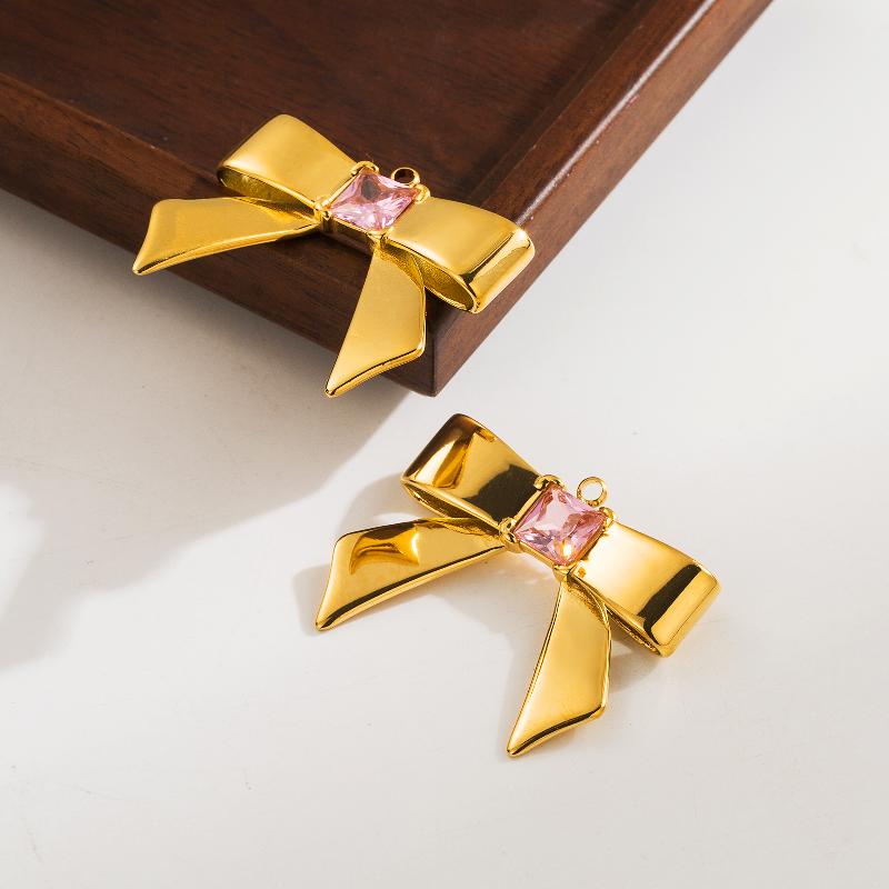 Trixie Bow earrings and necklace