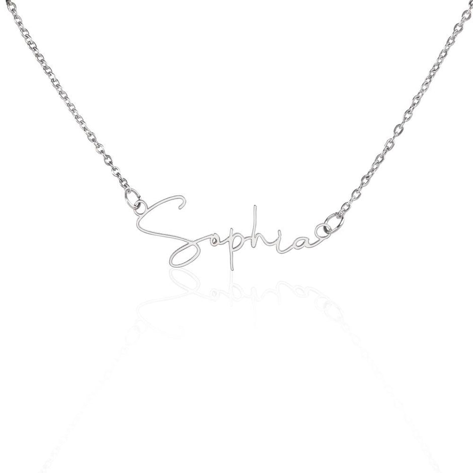 Her name necklace 