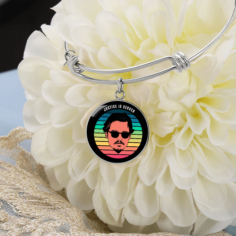 Truth Never Perishes, Johnny Depp Keepsake bangle